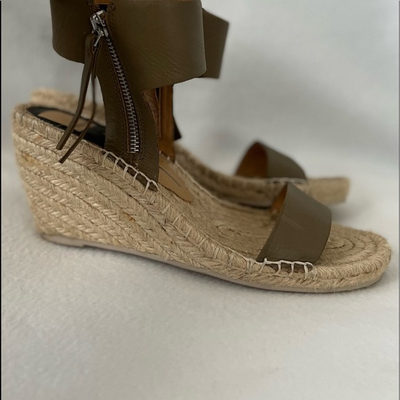 Dolce Vita Size 8 Beige Heeled Espadrille Sandals - Picture 2 of 16